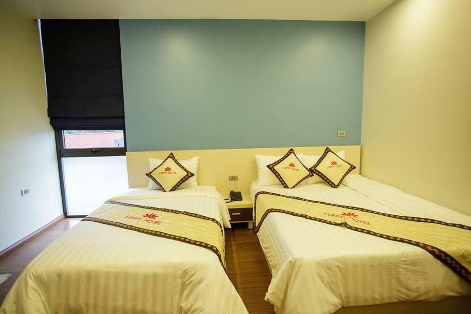 Luffy Hotel Uong Bi Exterior photo